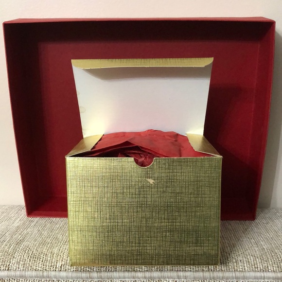 CAROUSEL OF HOPE 2006 CHRIST RADKO TREE DECOR - Picture 6 of 12